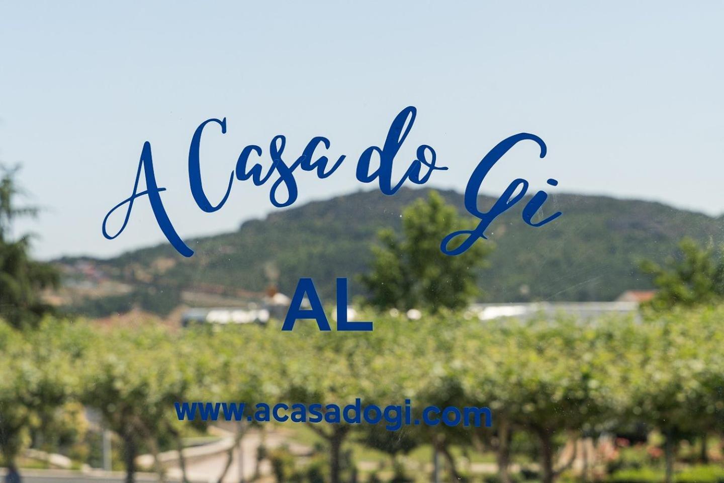 A Casa Do Gi - 1 Hotel Mogadouro  Exterior photo